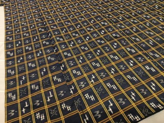 平和屋着物○本場琉球絣 紬 飛鳥格子文 正絹 逸品 AAAU8157zg - メルカリ 