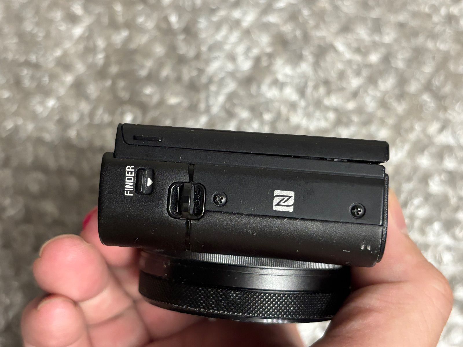 ジャンク品(不動) SONY DSC-RX100M5 コンパクトデジタルカメラ ジャンク品(不動) SONY DSC-RX100M5 コンパクトデジタルカメラ