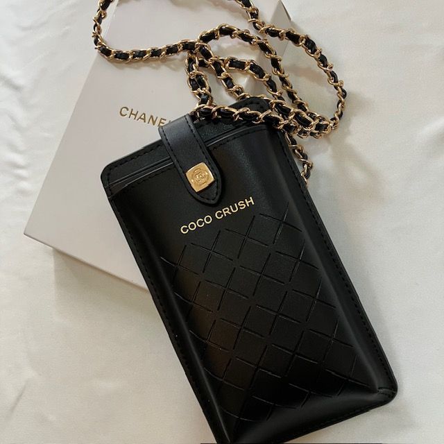 CHANEL ノベルティー ショルダーケース 新品 CHANEL シャネル ノベルティ ショルダーバッグ