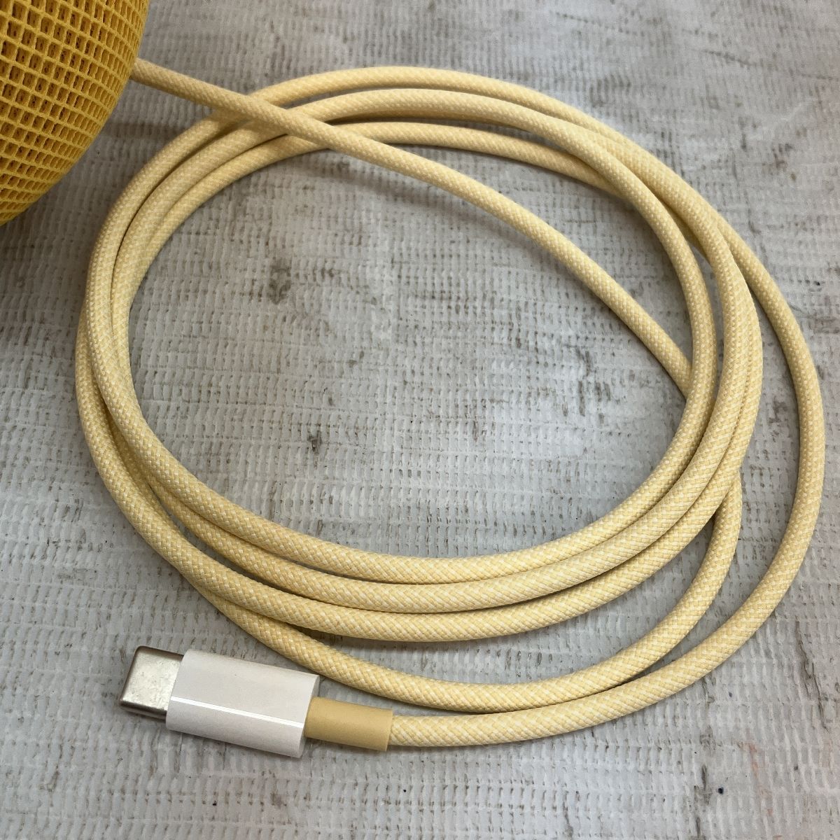 Apple アップル