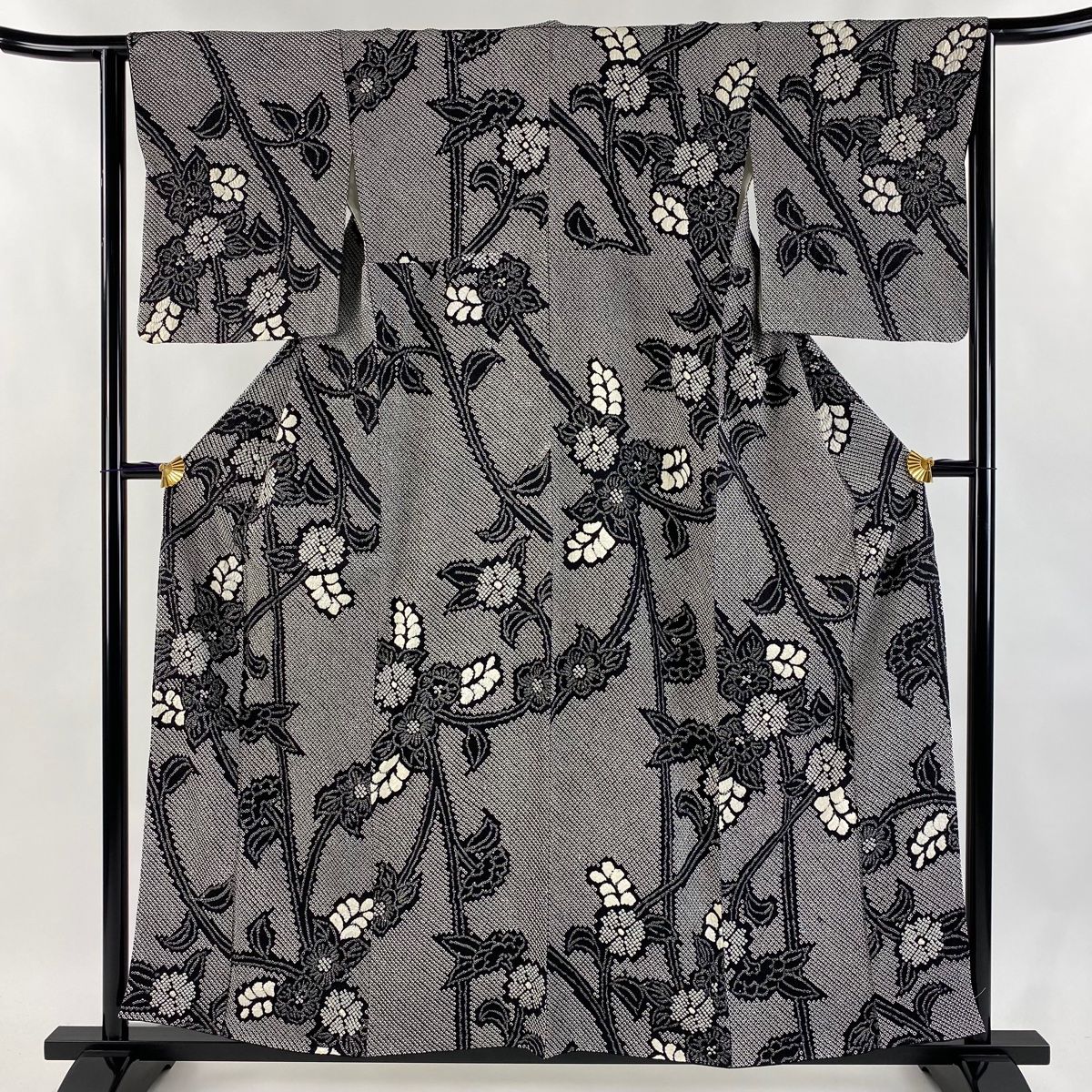 小紋 身丈157cm 裄丈63cm S 袷 草花 総絞り 黒 正絹