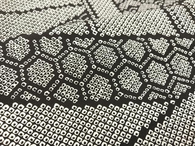 平和屋着物○上質な小紋 型染め 吉祥文 黒地 正絹 逸品 CAAV6793vf