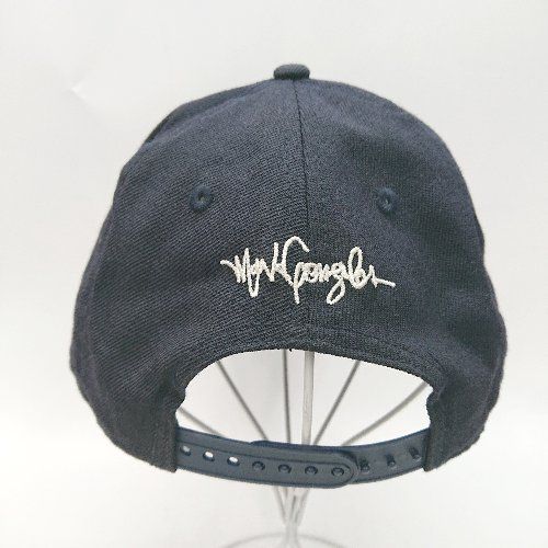 ◇ NEW ERA ニューエラ イラスト刺繍 キャップ ブラック系 レディース