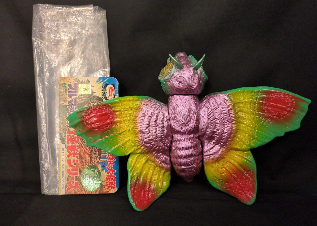 M1号 世紀の大怪獣ブルマァクの怪獣シリーズ モスラ成虫 薄緑成型|紫メタ-黄-赤スプレー |世紀の大怪獣ブルマァクの怪獣シリ