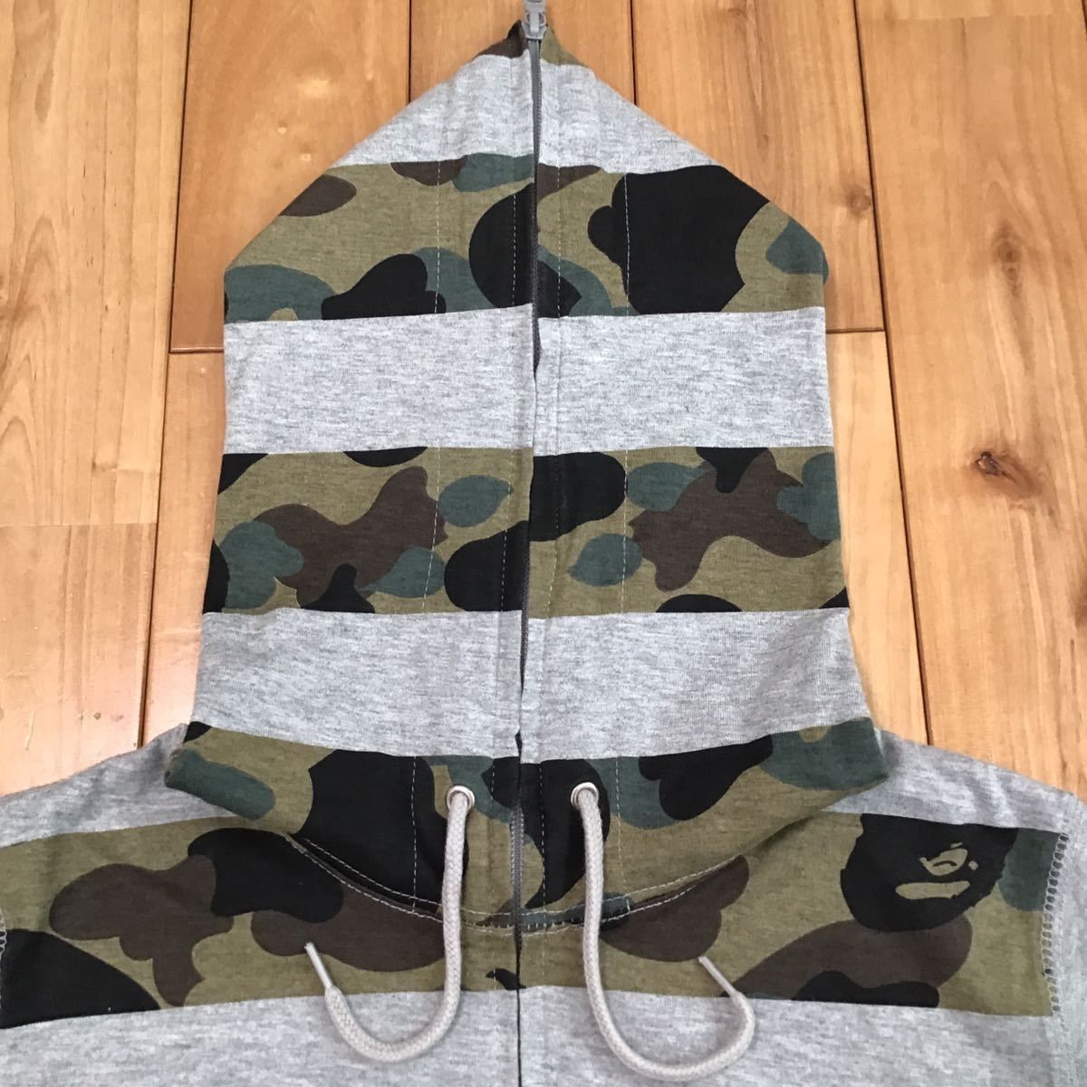 BAPE camo ボーダー パーカー ベイプ a bathing ape 迷彩 - メルカリ