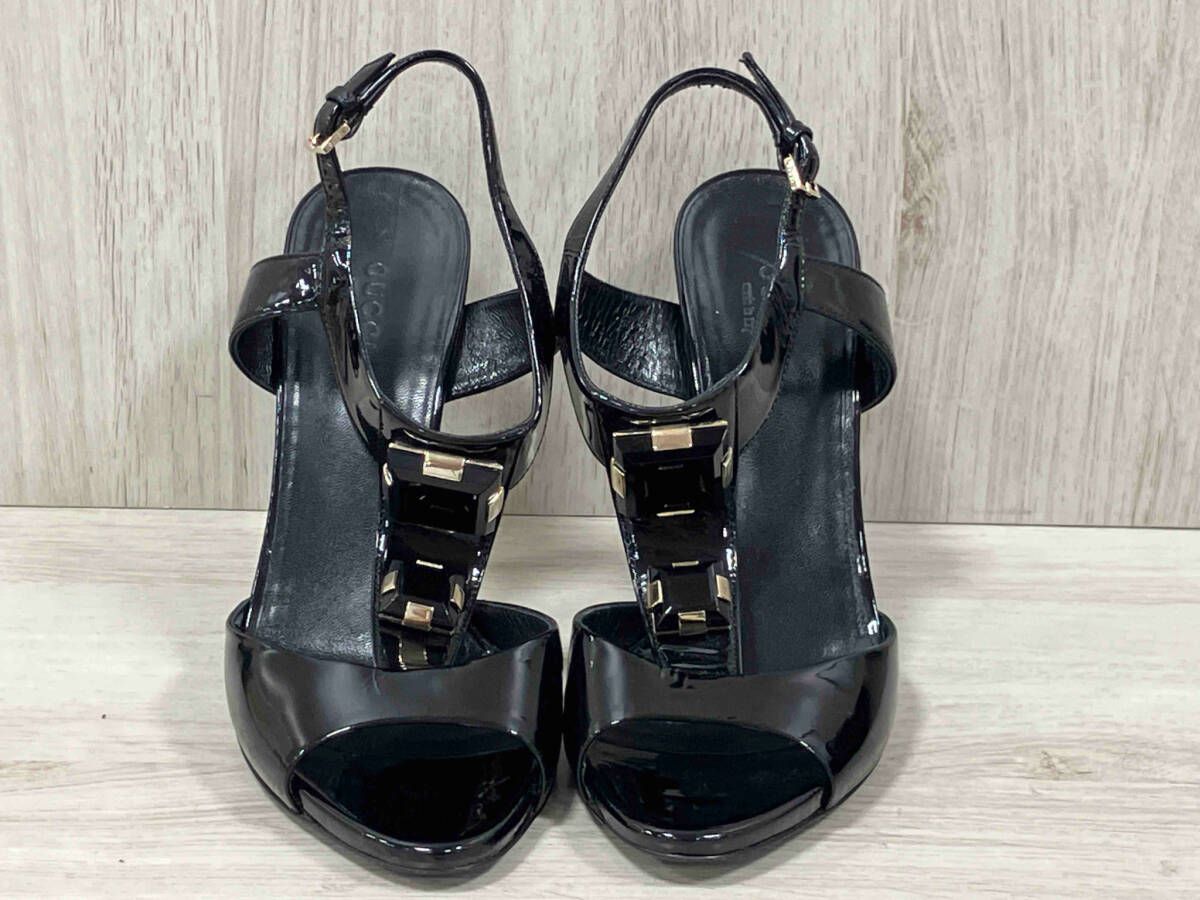 パーティに GUCCI
