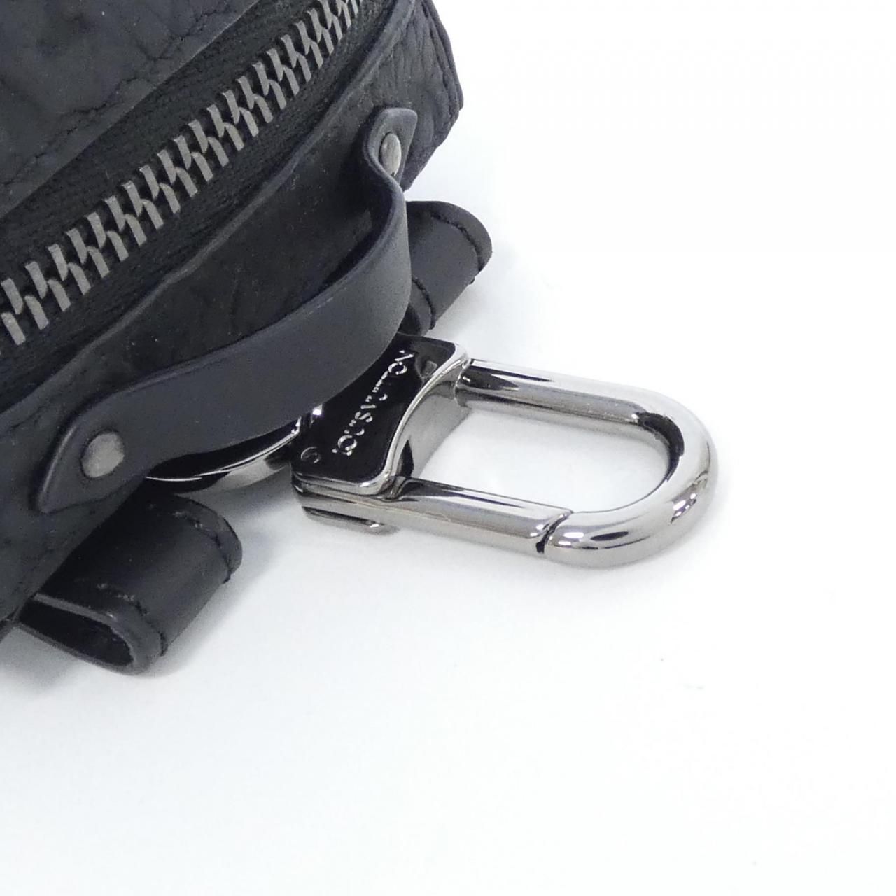 ルイヴィトン トリヨン ポルト クレ バックパック トランク M00850