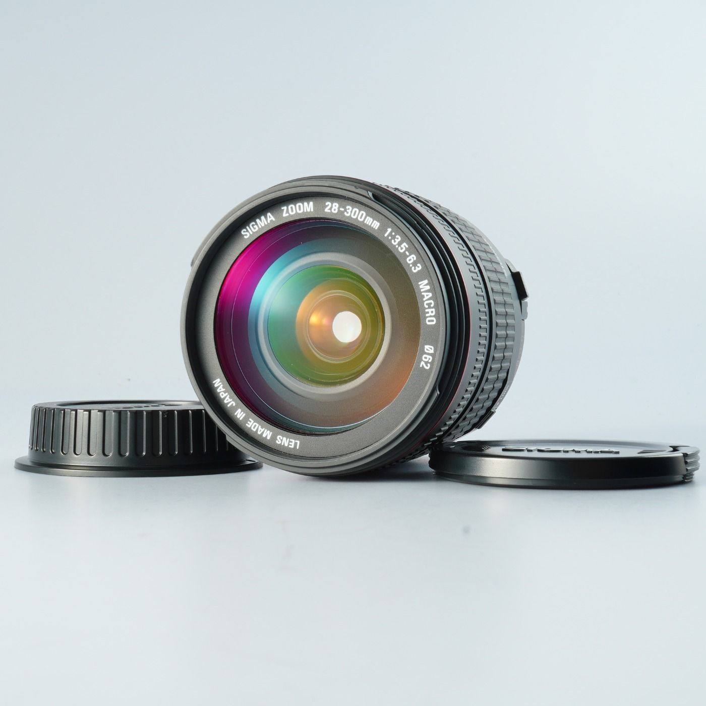 28-300mm F|3.5-6.3