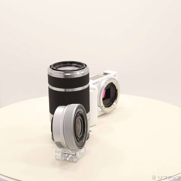 中古品〕 VLOGCAM ZV-E10 II ダブルズームレンズキット ホワイト