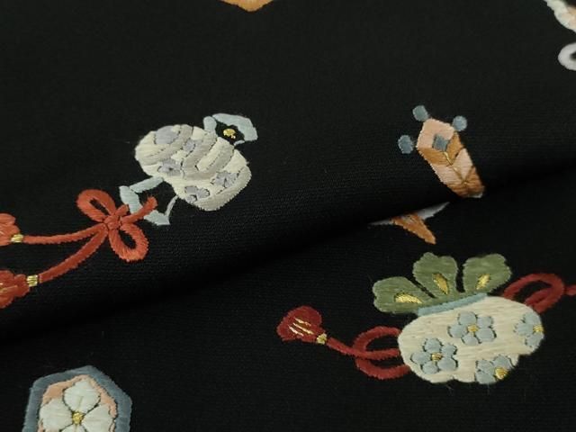 平和屋本店■極上　訪問着　総刺繍　宝尽くし　黒地　金糸　逸品　DZAA7558kh5 平和屋本店□極上 訪問着 総刺繍 宝尽くし 黒地 金糸 逸品 DZAA7558kh5