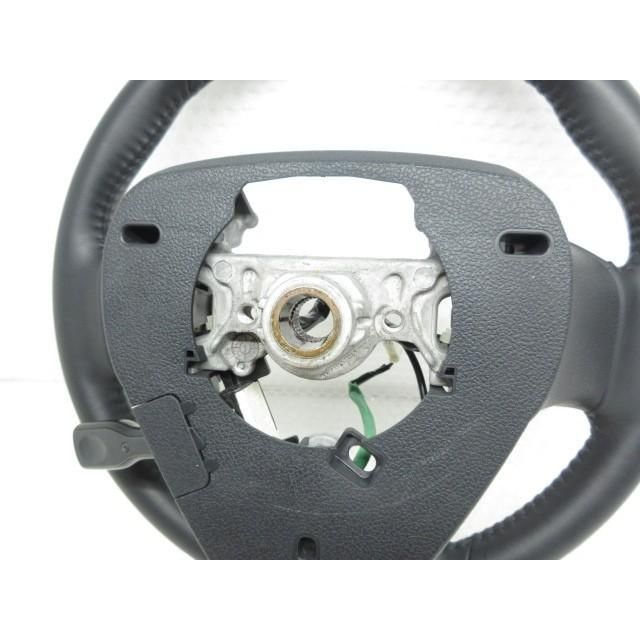 ハンドル ステアリングホイール