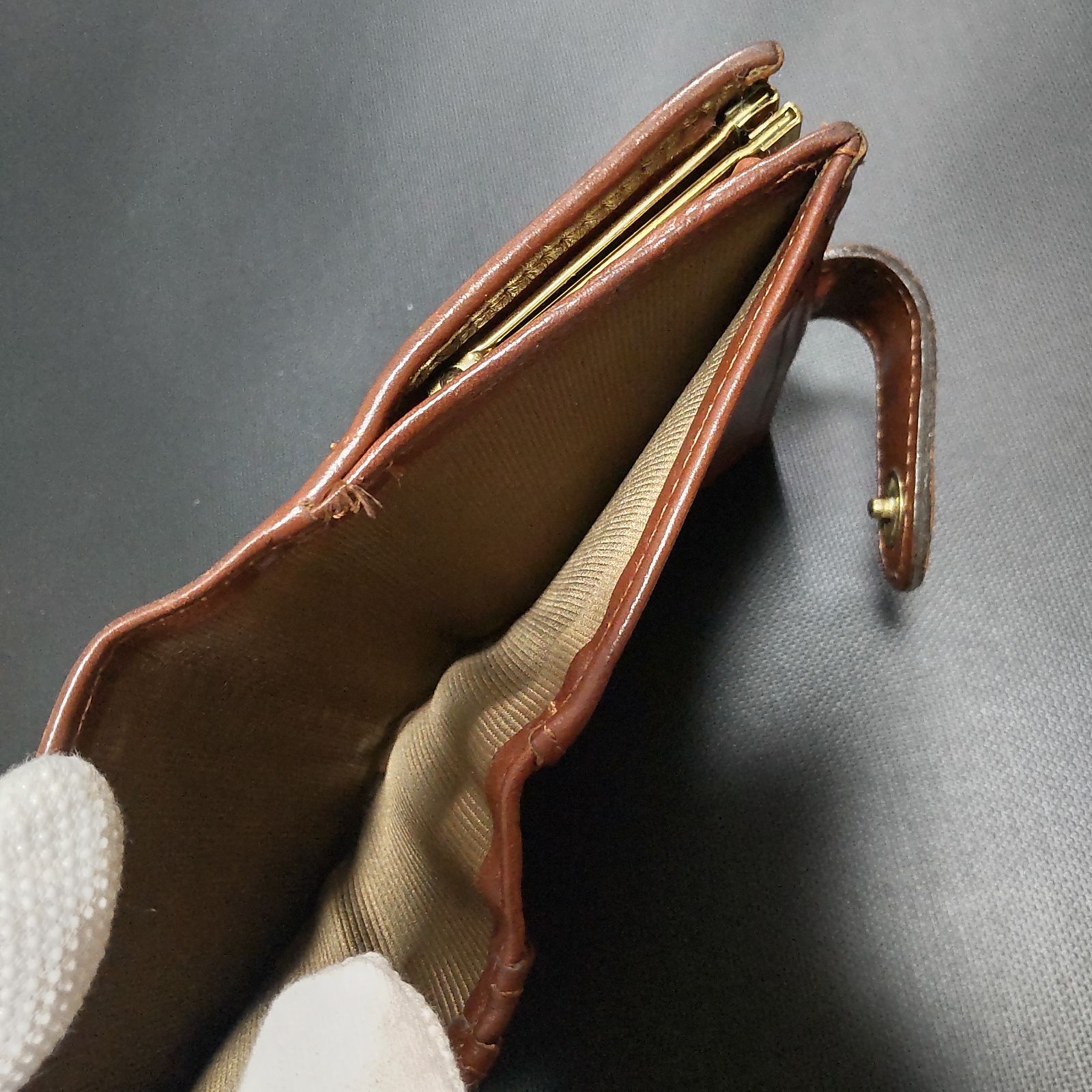 コーチ　オールドCOACH   未使用貴重　二つ折り財布 楽天市場】【中古品】オールドコーチ レザー 2つ折り 折財布