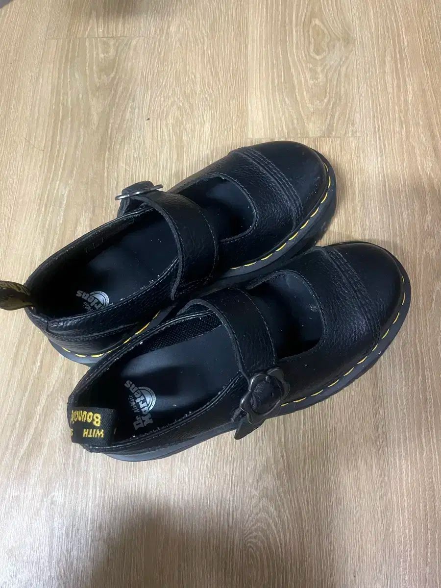 DR. MARTENS ドクターマーチン