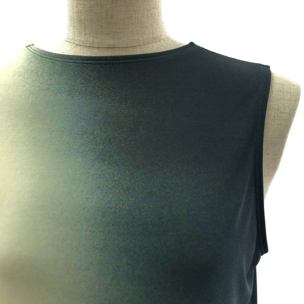 イッセイミヤケ Issey Miyake light leak ワンピース 2024SS イッセイミヤケLIGHT LEAK転写プリント ワンピース - メルカリ