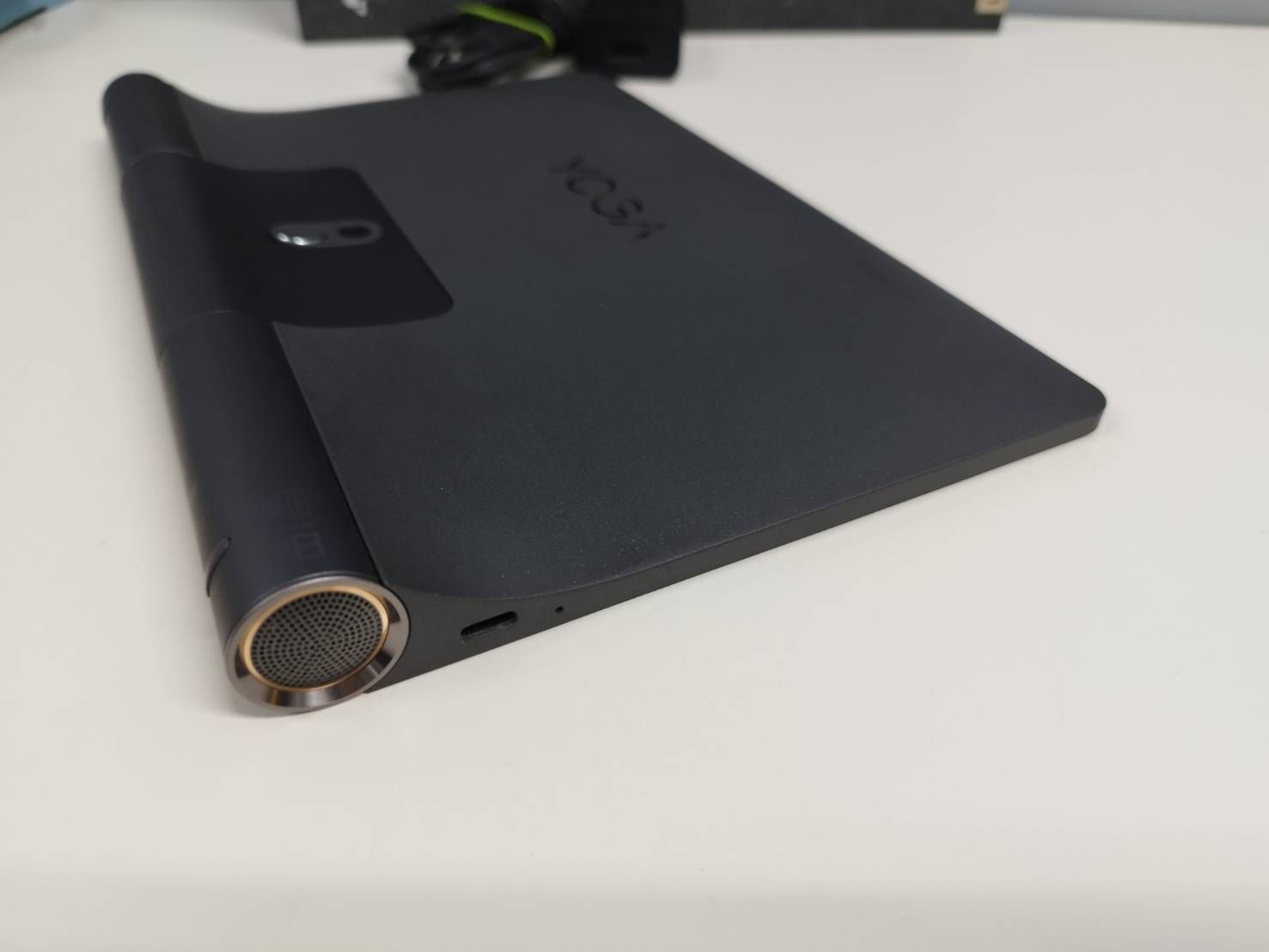 【Lenovo】Yoga Smart Tab YT-X705F タブレット 美品 Lenovo レノボ タブレット YOGA SMART TAB YT-X705F android 10