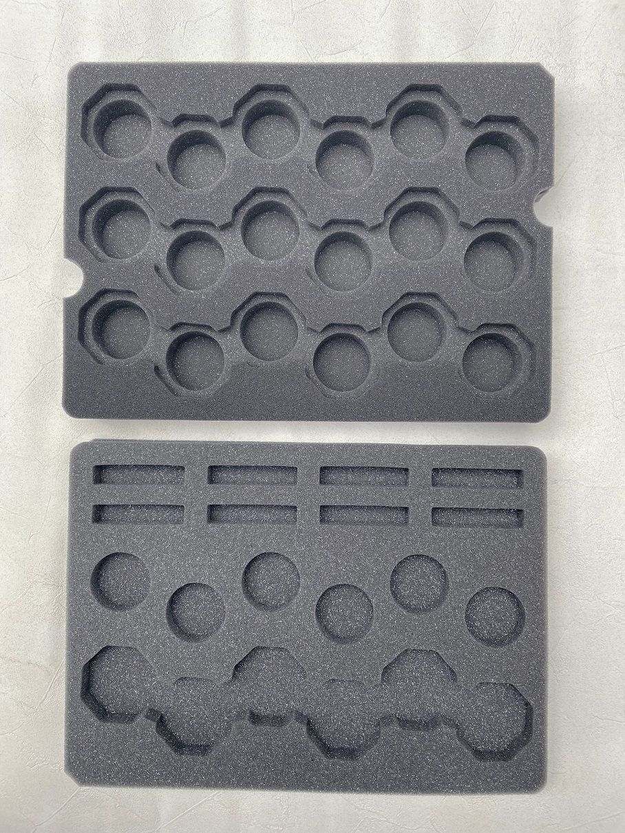 ウレタン/スポンジのみ商品 bayblade X ベイブレードX 24個 収納ケース