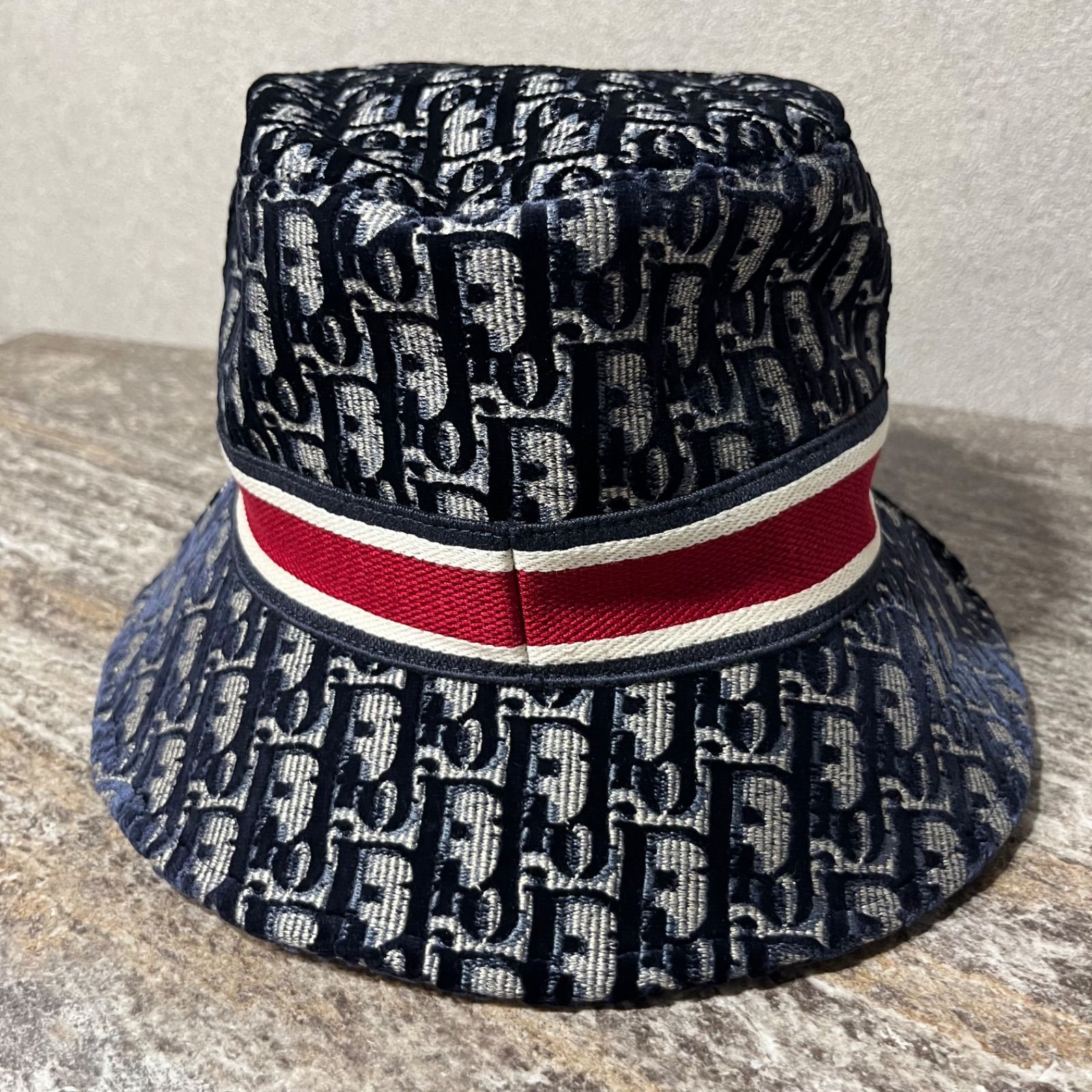 クリスチャンディオール オブリーク ハット 帽子 黒 ブラック 58 ブランド 上品に格上げ♪【Dior】オブリーク バケットハット (Dior/ハット