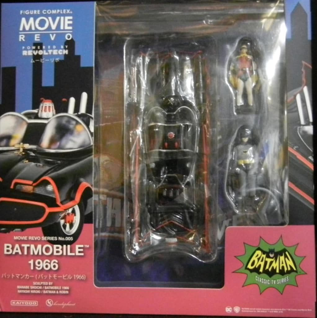 海洋堂 MOVIE REVO バットマンカー (バットモービル1966) 005 - メルカリ