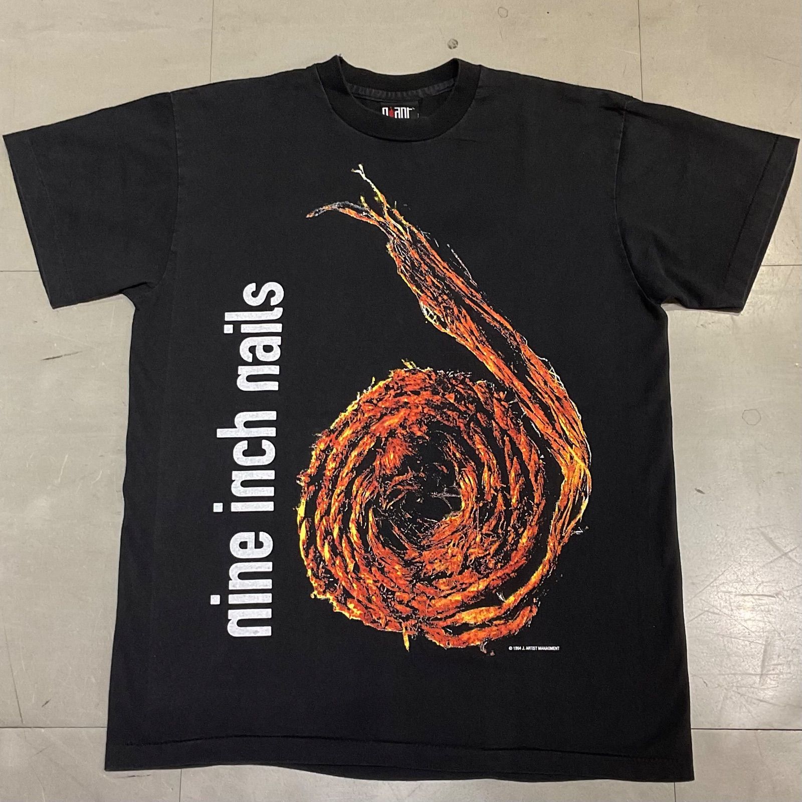 Nine inch nails ナインインチネイルズ Pretty hate machine 90s vintage Ｔシャツ 長袖 long  sleeve ヴィンテージ Downward spiral(XLサイズ以上)｜売買されたオークション情報、yahooの商品情報をアーカイブ公開 -  XLサイズ以上