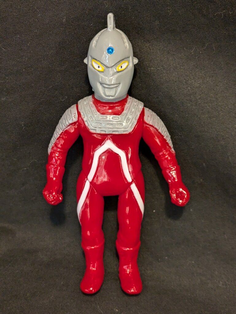 ヤモマーク 大怪獣シリーズ ウルトラセブン 赤成型/グレー