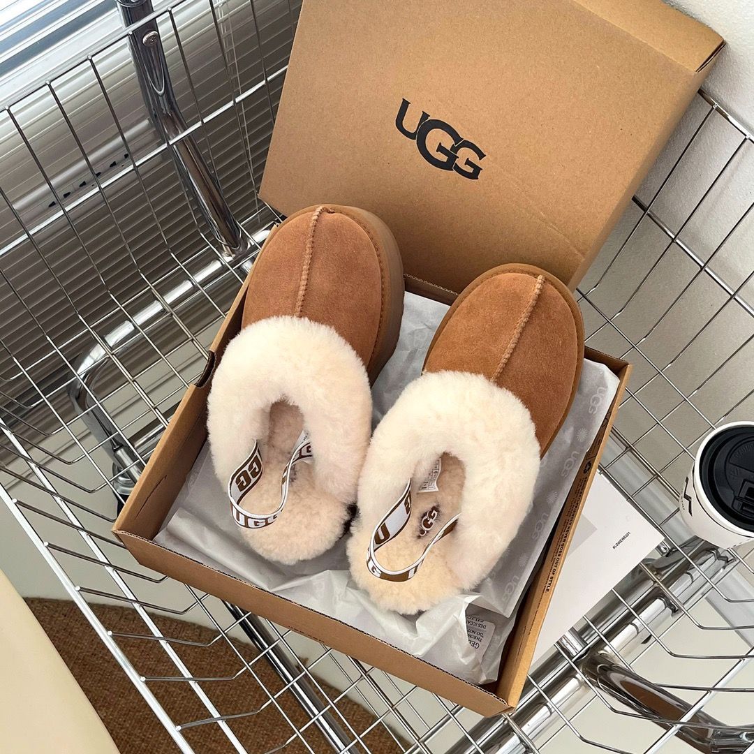 写真の追加など承ります【正規品】UGG  ファンケット　厚底　38