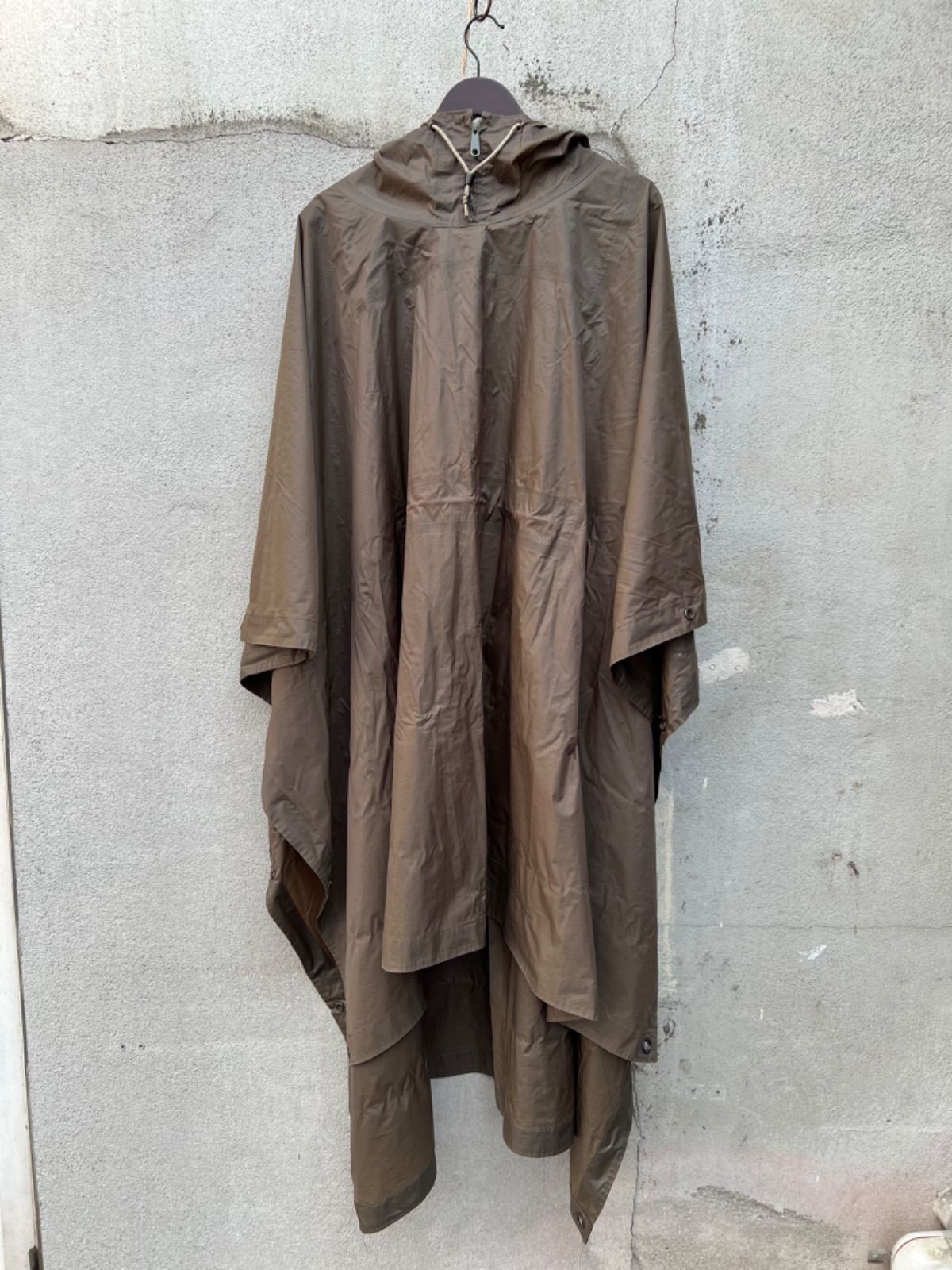 陸上自衛隊　ポンチョ　雨具