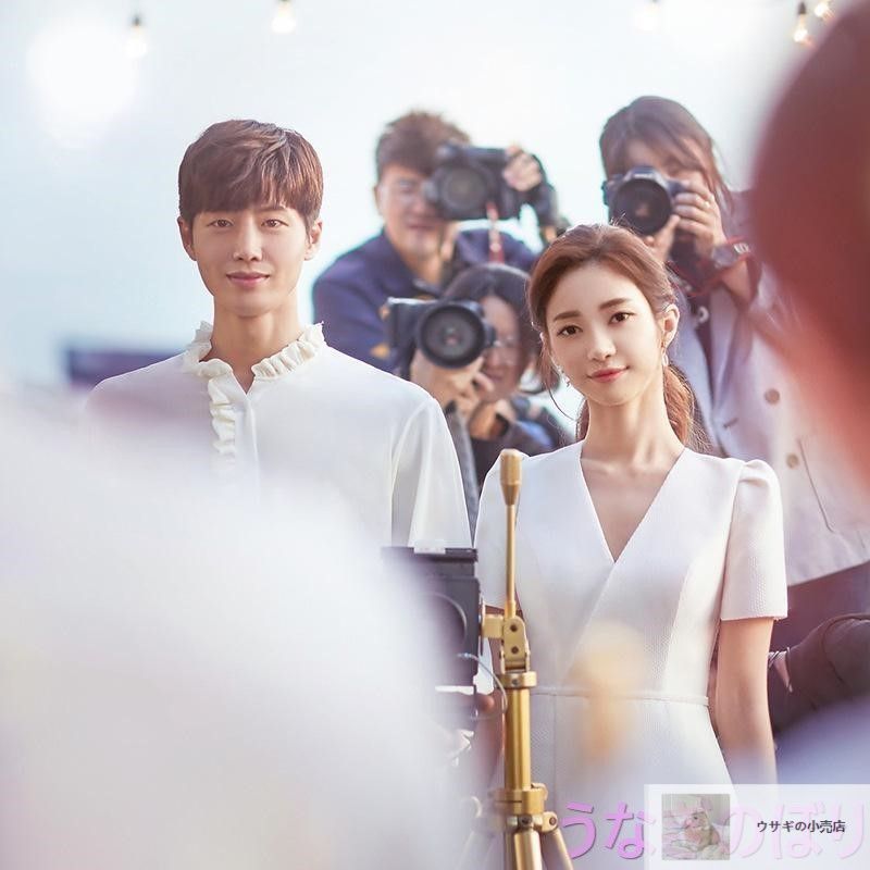 パーティードレス Aラインドレス ロングドレス 白vネック お呼ばれ 披露宴 結婚式 二次会 花嫁ドレス ウエディングドレス 袖あり ブライダル シンプル 安い