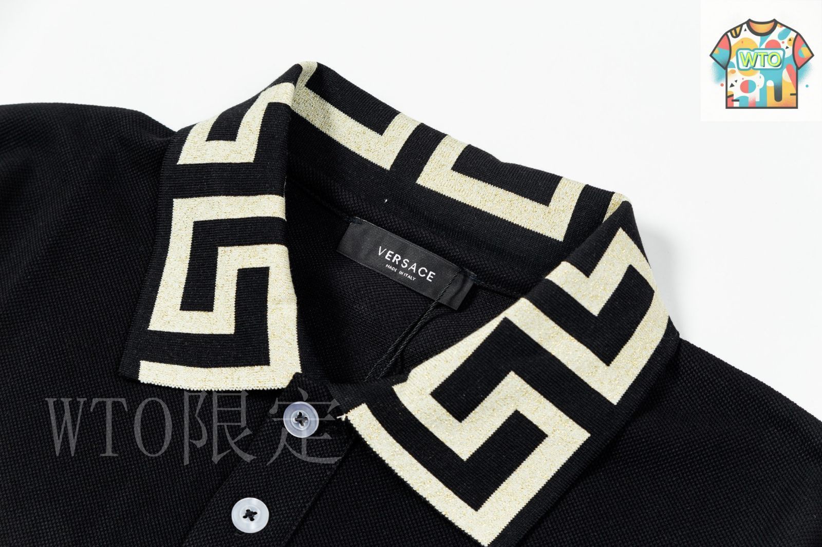 今日特価】Versace メドューサ金標刺繍ポロシャツ-3 - メルカリ