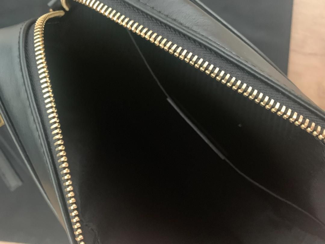 国内発 Saint Laurent LOU ルー キルティング カメラバッグ カメラバッグ Saint Laurent(サンローラン) レディース - 海外