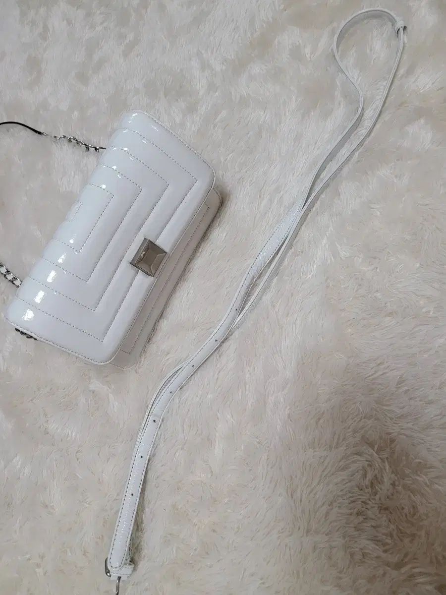 チェーンバッグ