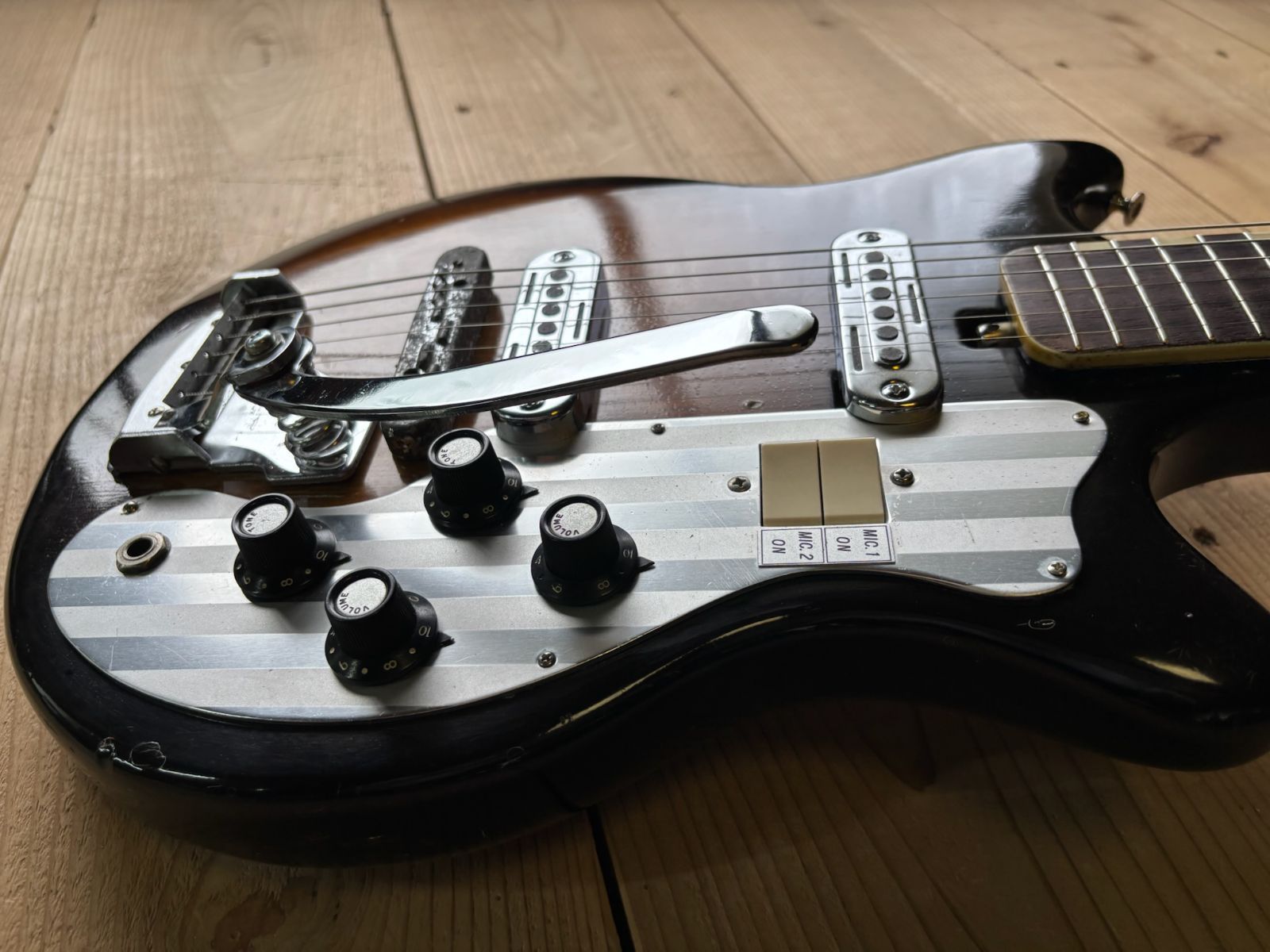 TEISCO MJ-2L テスコエレキギター 60年代ビンテージ 昭和レトロ 加山