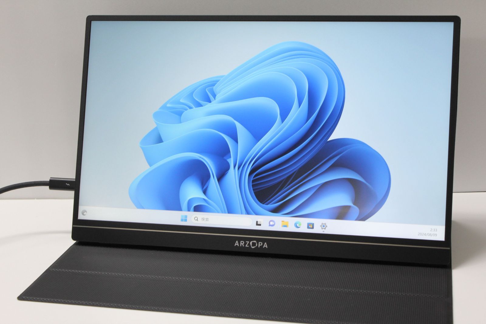 美品 ARZOPA S1 Table モバイルモニター約15.6インチ Portable Laptop Monitor Arzopa S1 Table 15.6'' 1080P Screen