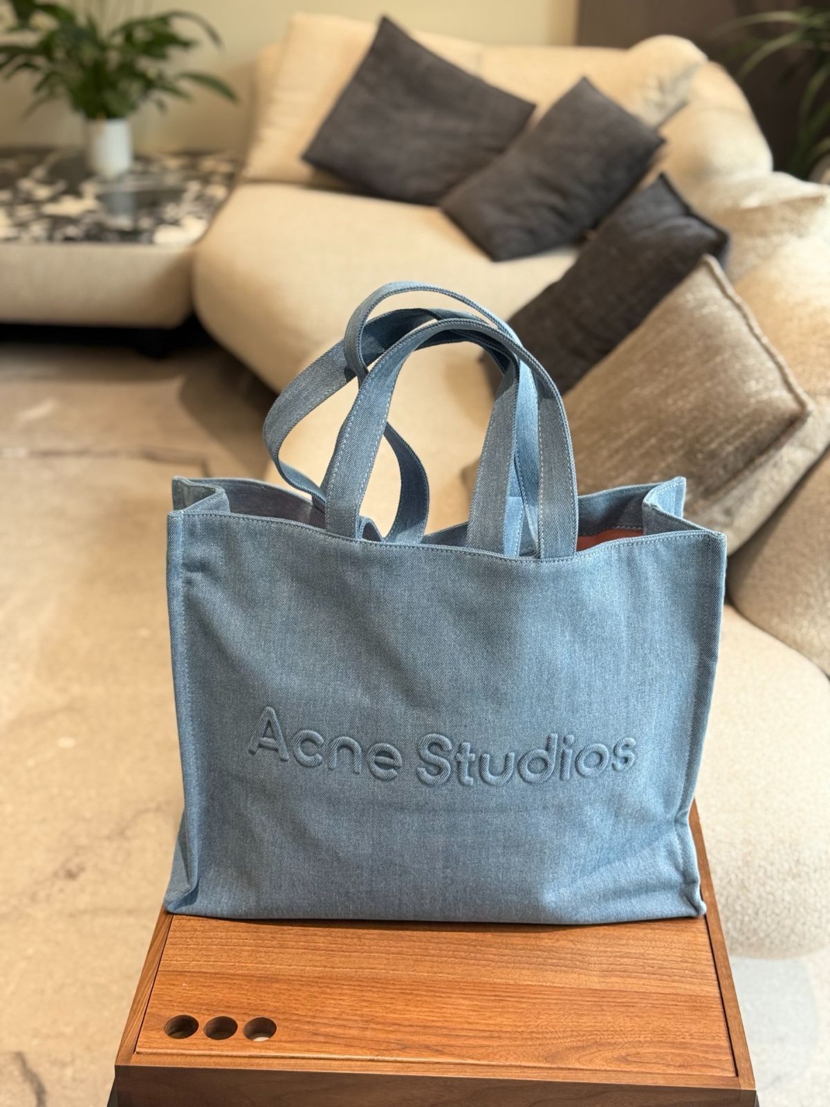 Acne Studios ヴィンテージデニムトートバッグ Acne Studios レディース デニムトートバッグ の ライトブルー