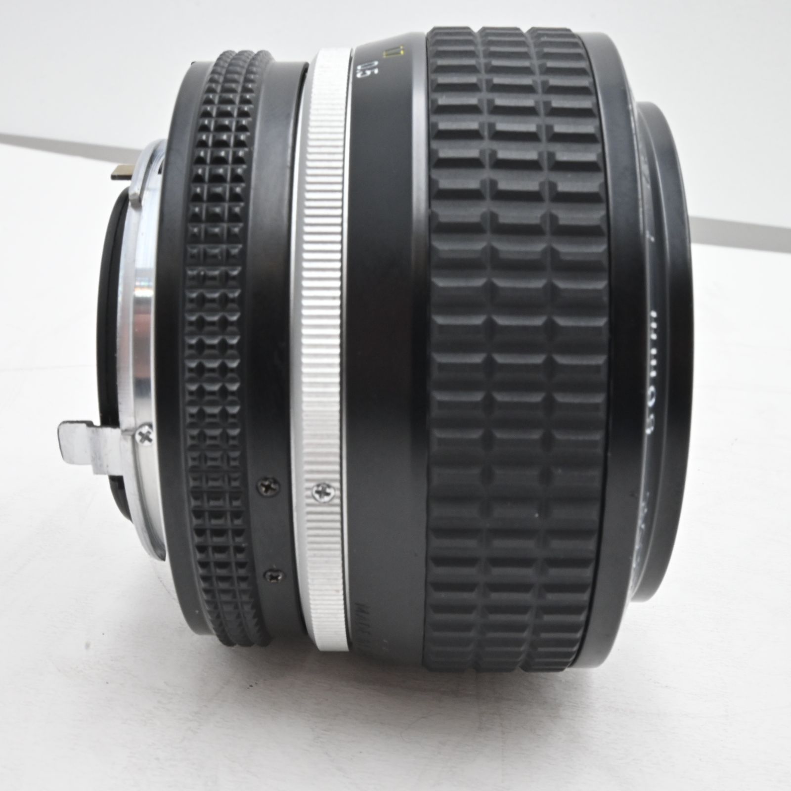F1.2S