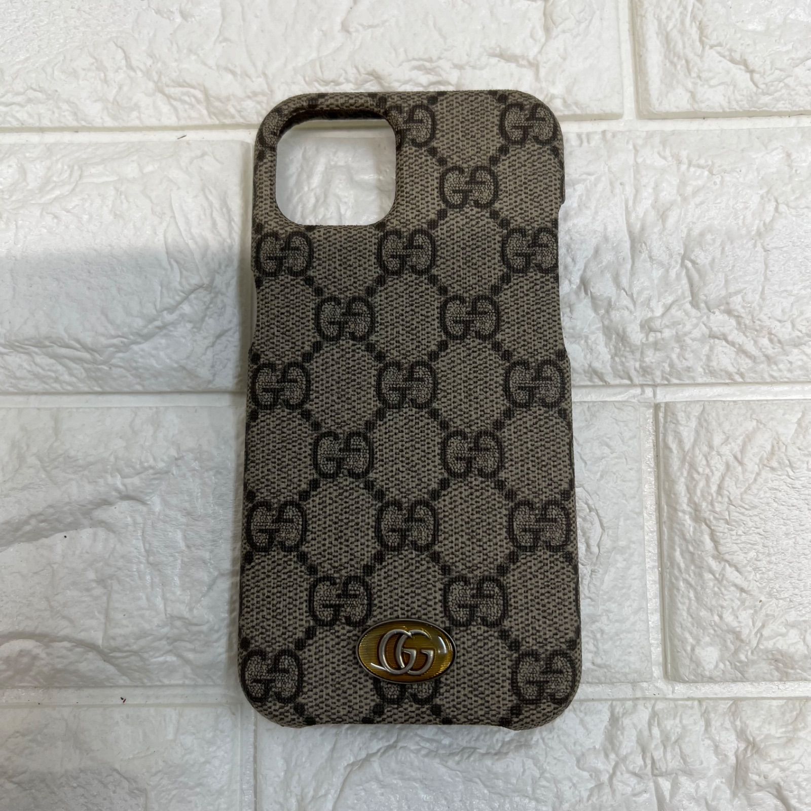 GUCCI - GUCCI(グッチ) 携帯電話ケース美品  701330 極美品】GUCCI グッチ iPhone13ケース GG 701330 スマホケース