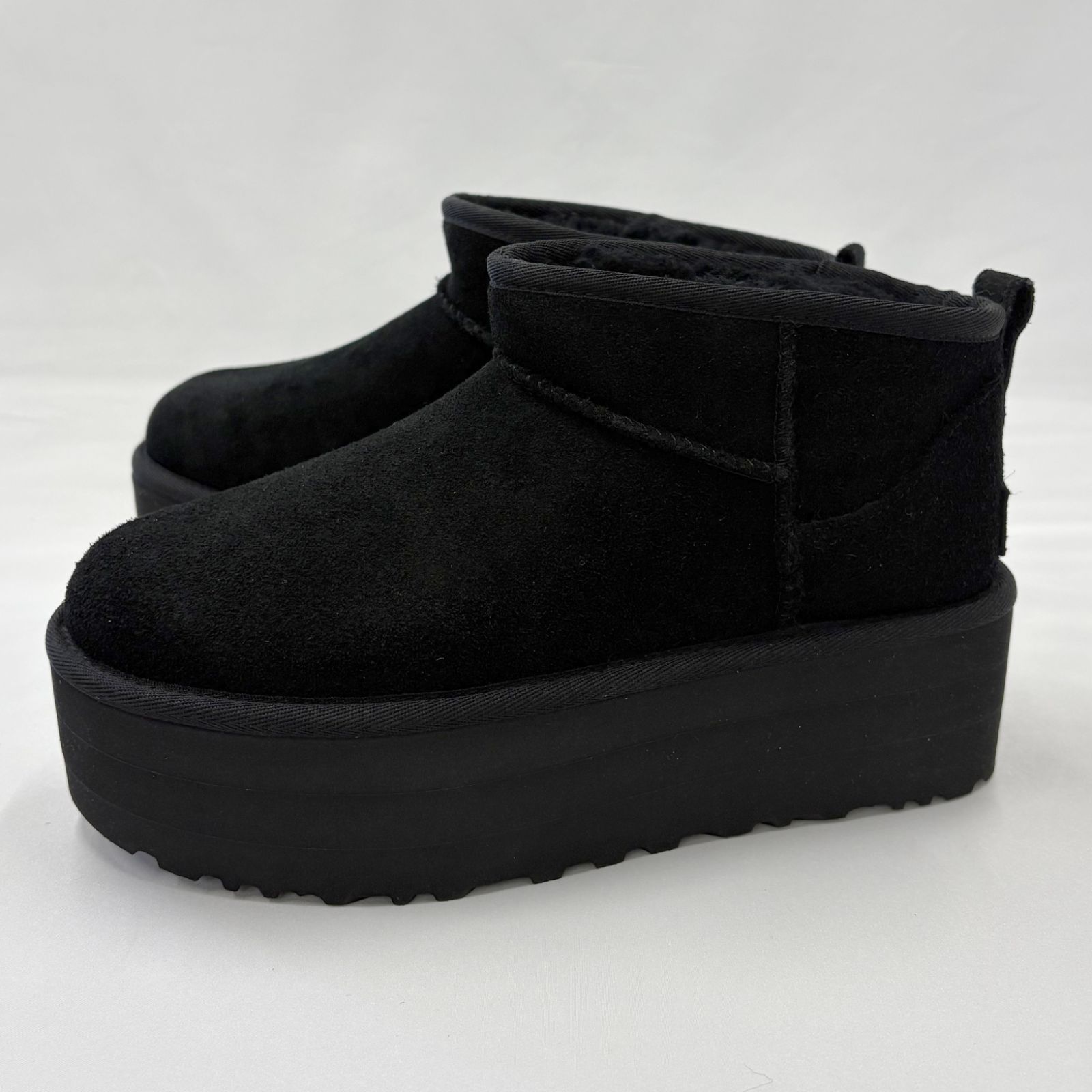 24.0cm 訳アリ UGG Classic Ultra Mini Platform クラシック ウルトラ ミニ プラットフォーム ブラック 厚底ムートンブーツ