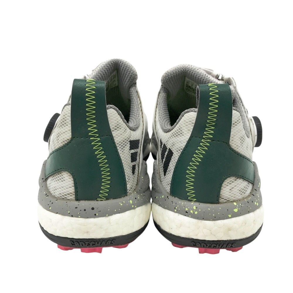 スパイクレスシューズ