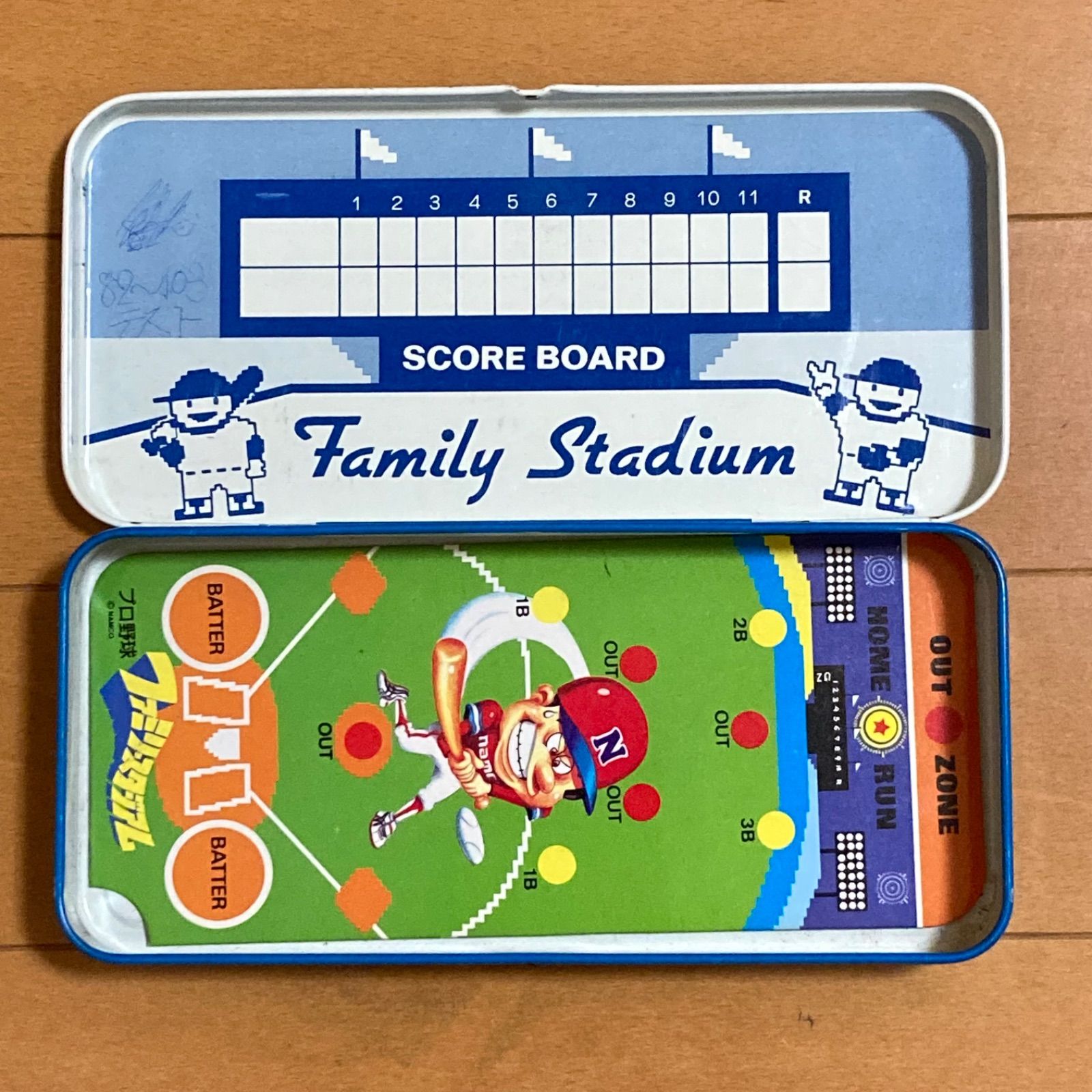 昭和レトロ】缶ペンケース プロ野球 ファミリースタジアム