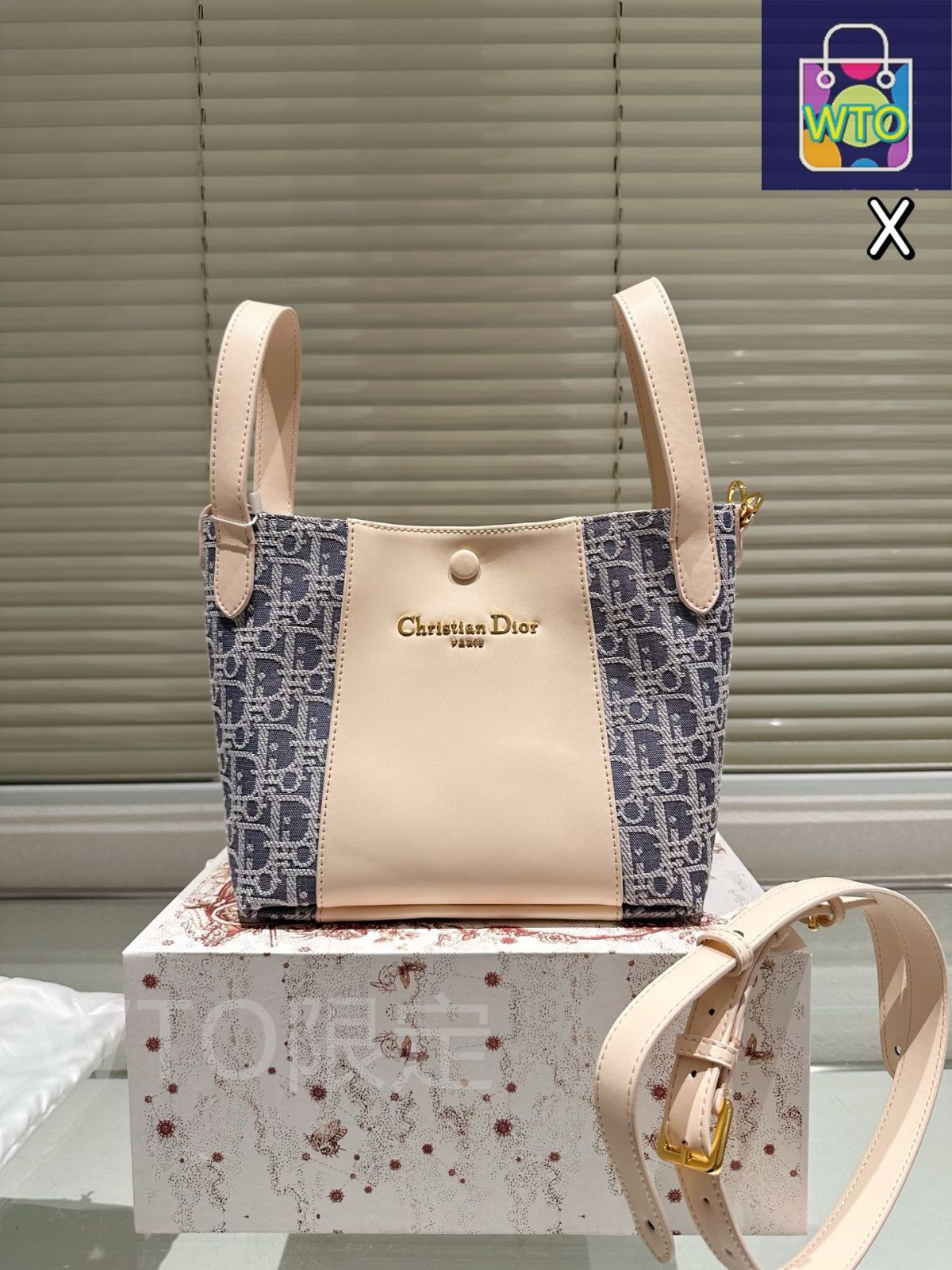 今日特価】Christian Dior Signaturea Bucket Bag クリスチャン