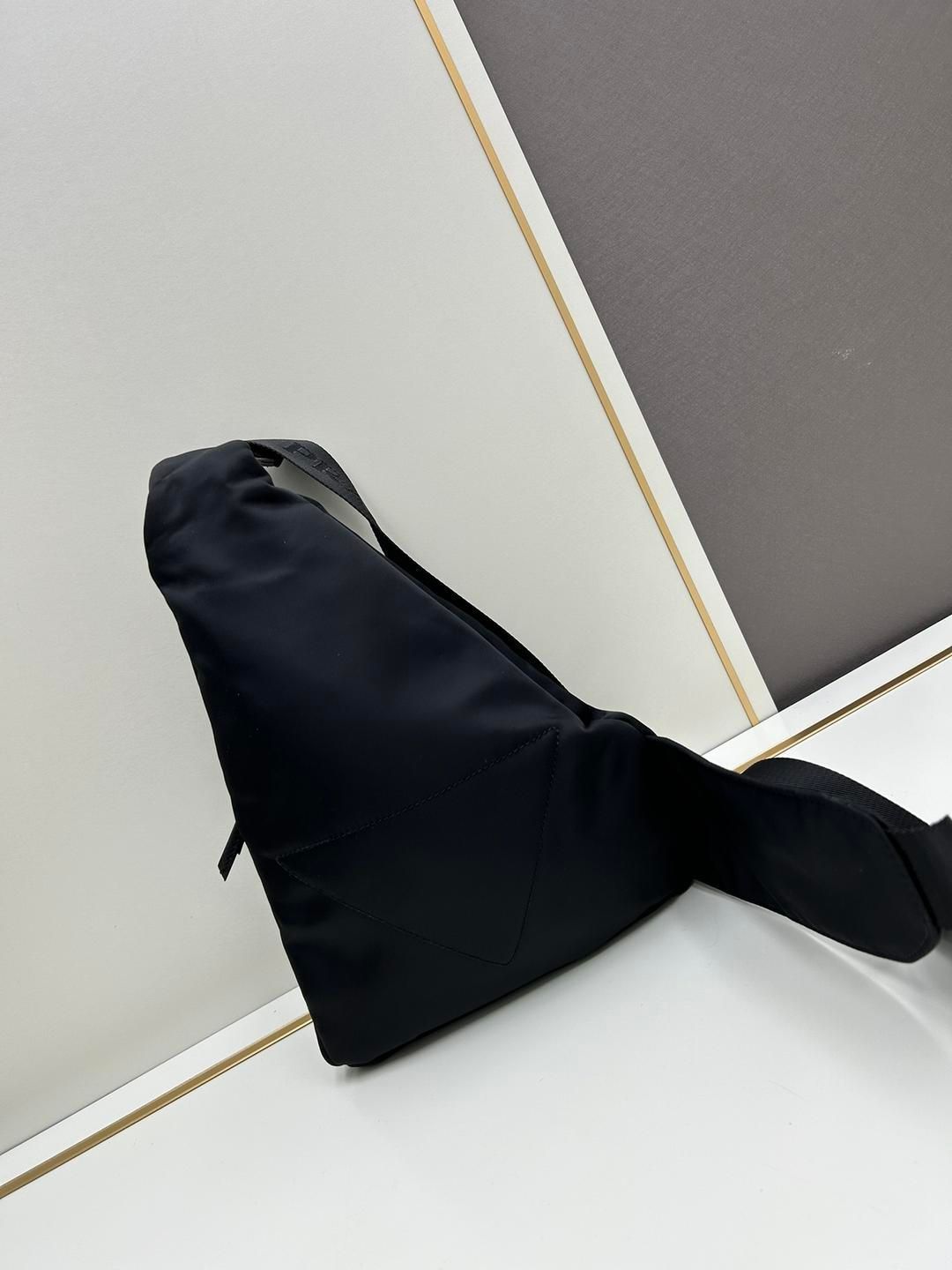 シンプルで洗練されたデザイン｜