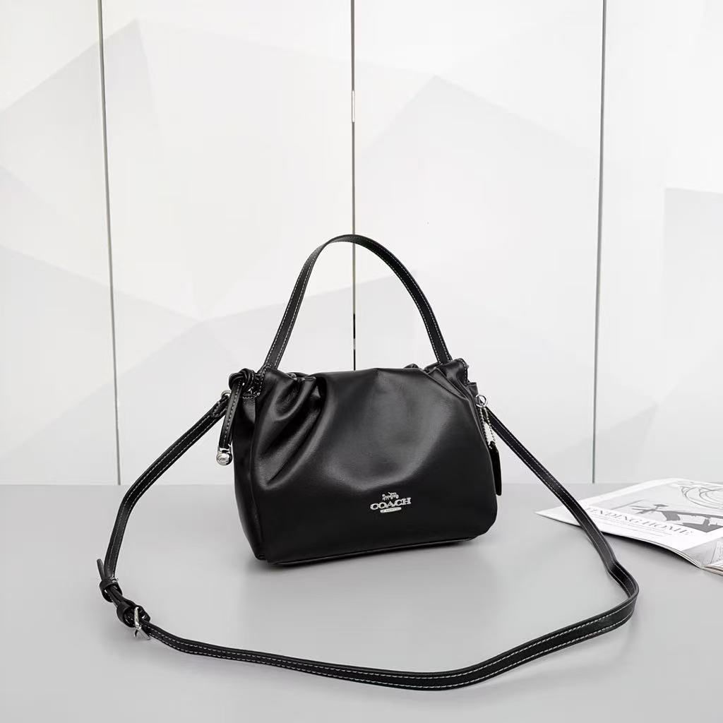 COACH FAYE コーチ CT763 フェイ ドローストリング バッグ