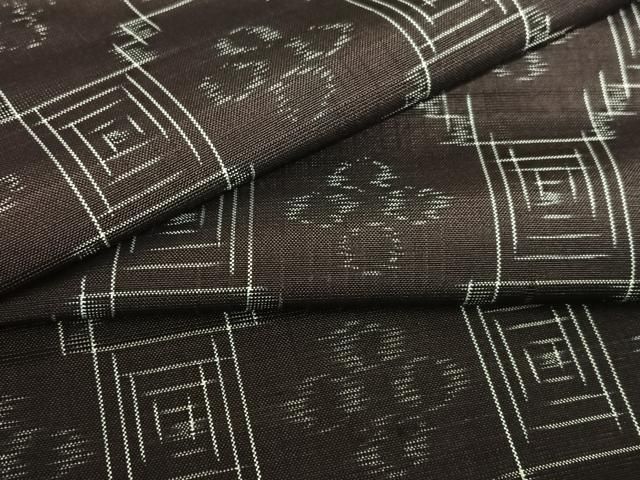 平和屋着物●本場琉球絣　紬　花菱文　正絹　逸品　AABB6560zg 平和屋着物○本場琉球絣 紬 花菱文 正絹 逸品 AABB6560zg - メルカリ