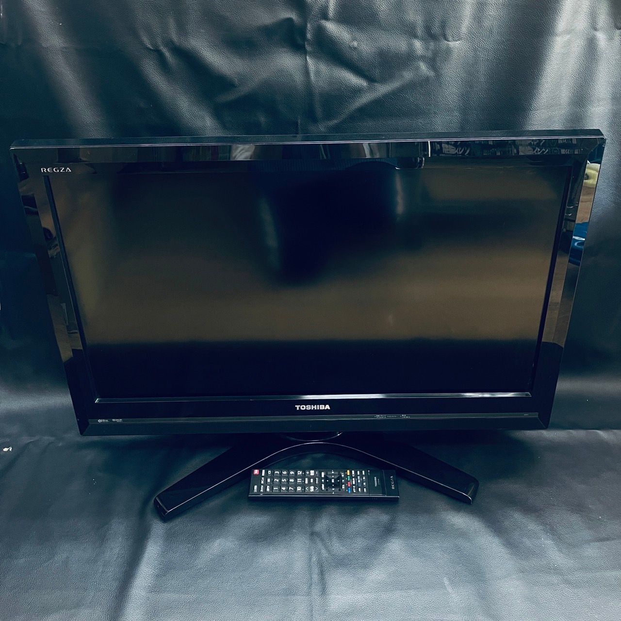 東芝 TOSHIBA】 液晶カラーテレビ REGZA 32R1 ブラック リモコン付き