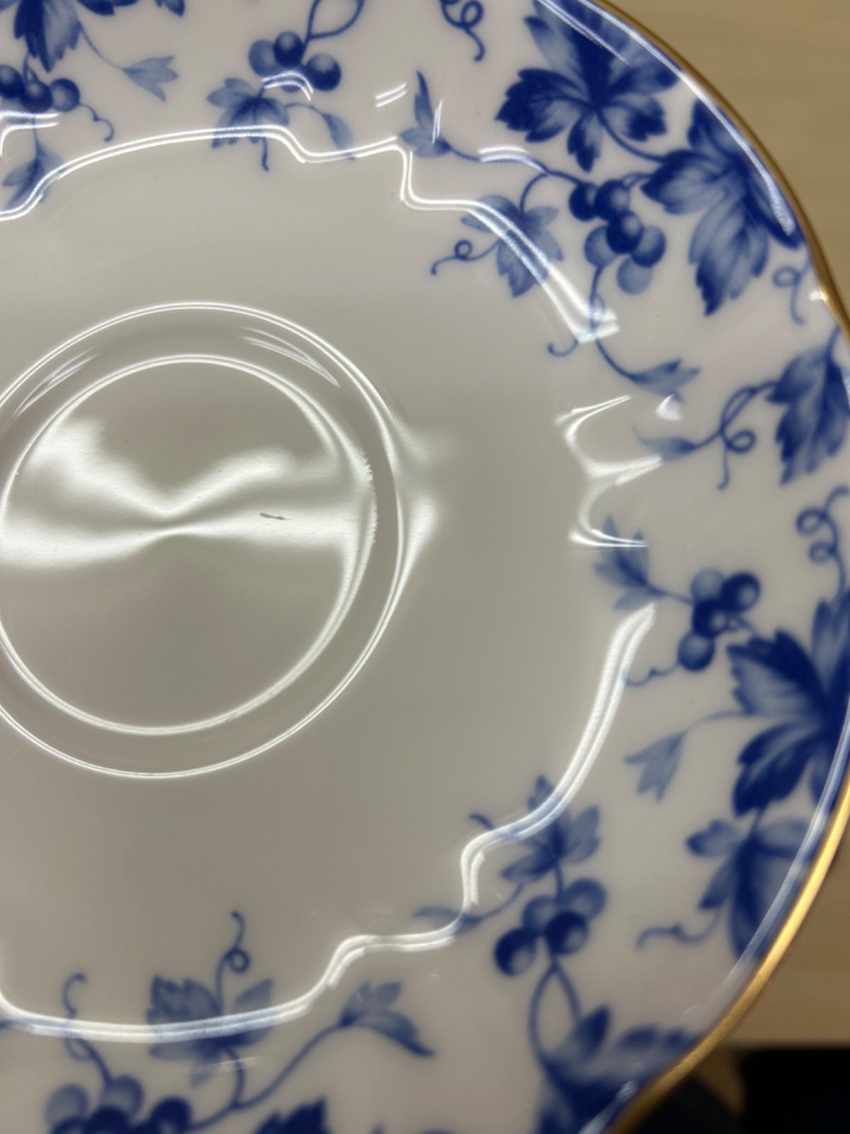 Magna Sango CHINA 〈ブルー・ローズ〉 Magna sango CHINA 青い花柄 金縁 カップ ソーサー 4客セット