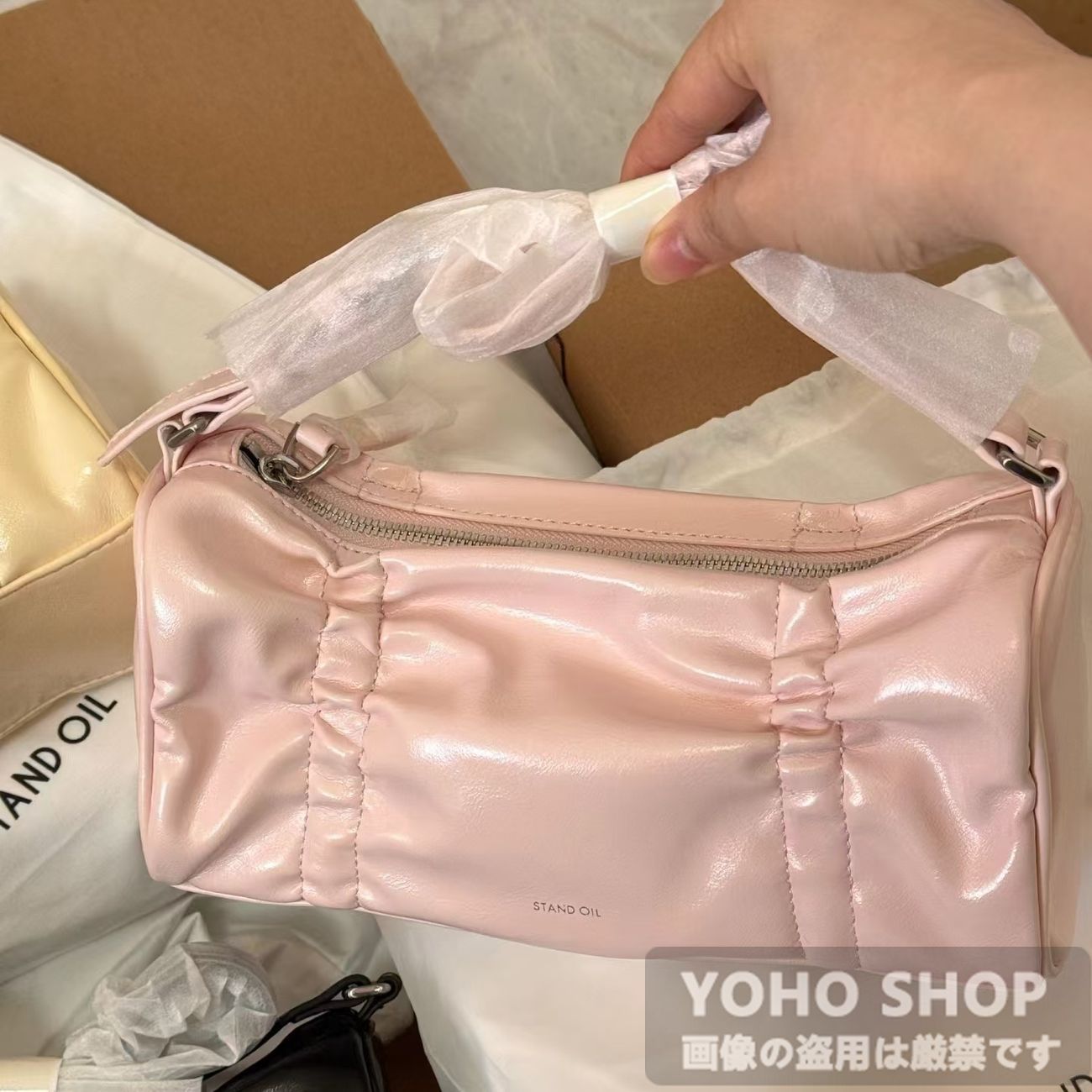 OIL(スタンドオイル)PLEATS BAG まぶしい OIL(スタンドオイル)PLEATS BAG まぶしい