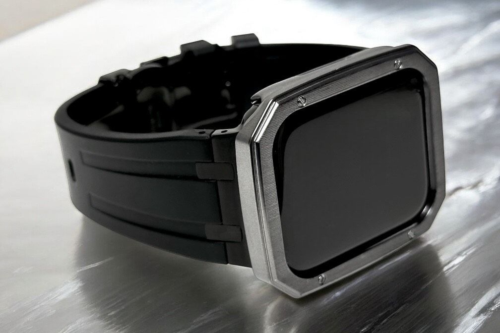 ブラック アップルウォッチバンド ラバーベルト Apple Watch保護カバー 艶消しケース メンズ レディース 44mm45mm49mm ウルトラ ultra ultra2 se