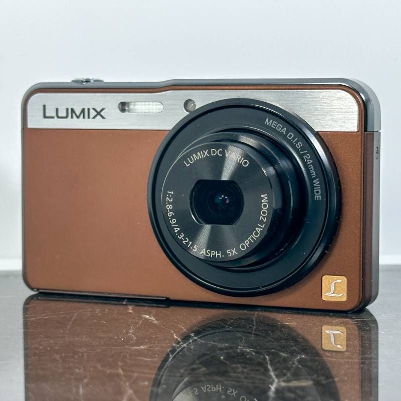 Panasonic LUMIX DMC-XS3 ブラウン Panasonic LUMIX DMC-XS3 ブラウン