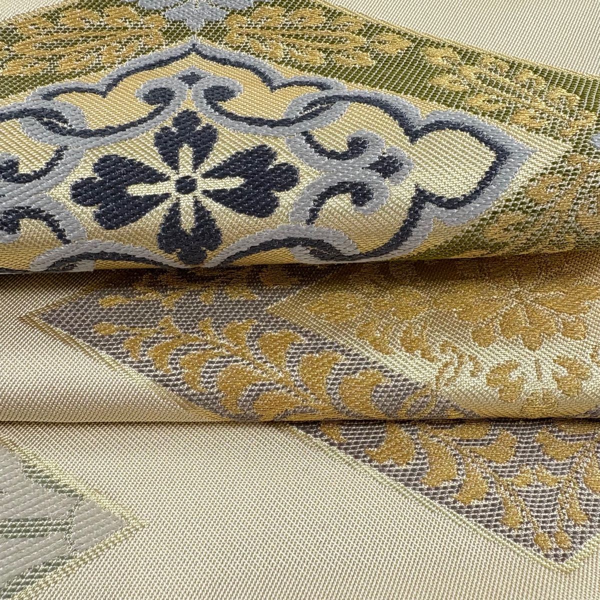 袋帯 美品 逸品 川島織物 落款 菱 花菱 金糸 箔 金色 六通 正絹