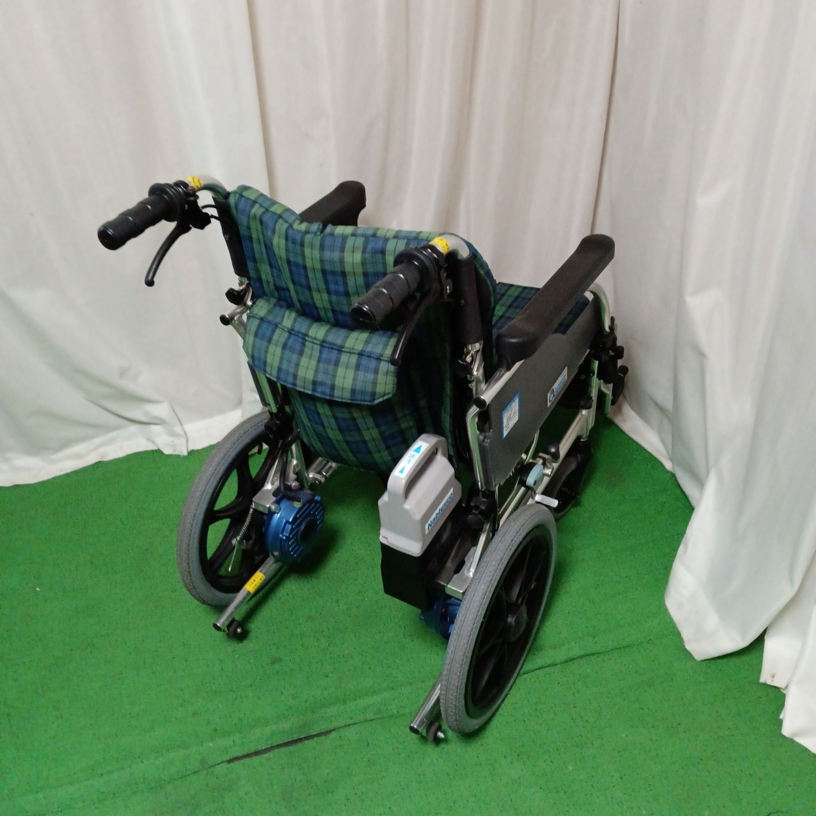 西*ん様 ナブテスコ アシスト電動車椅子 介助式充電器付き