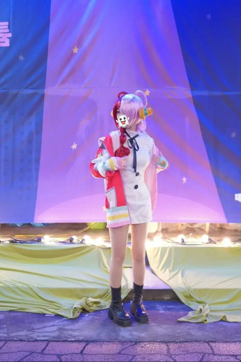 ウタ コスプレ フルセット 販売しています